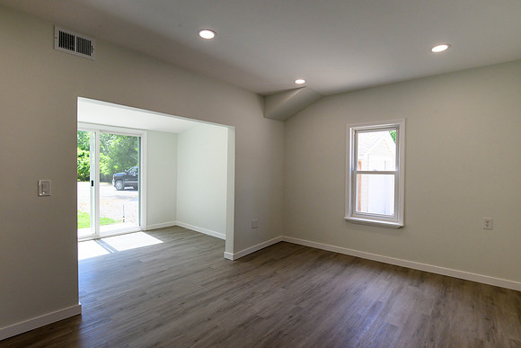 3163 Lindale - Mt. Holly -4218