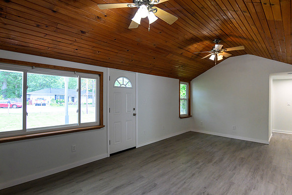 3163 Lindale - Mt. Holly -4219