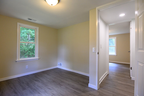 3163 Lindale - Mt. Holly -4236