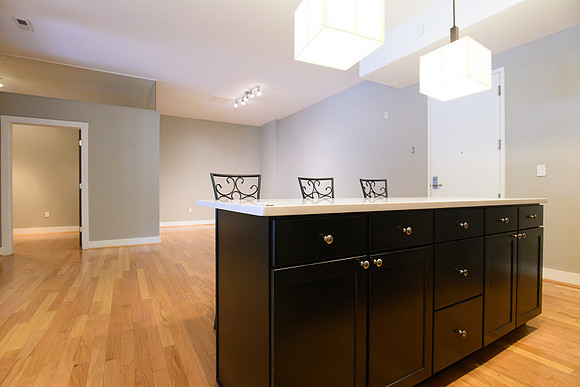 1150 Vine St--19