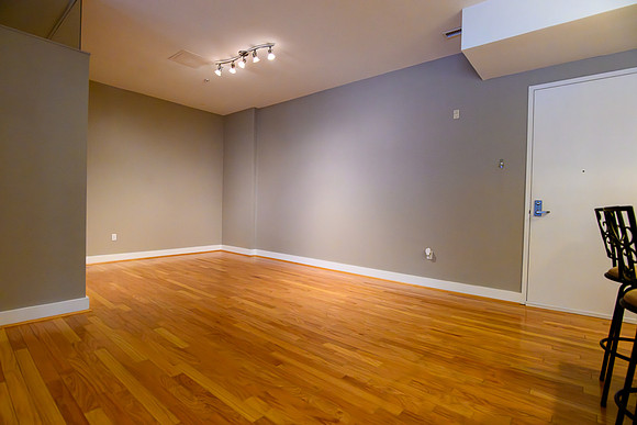 1150 Vine St--7