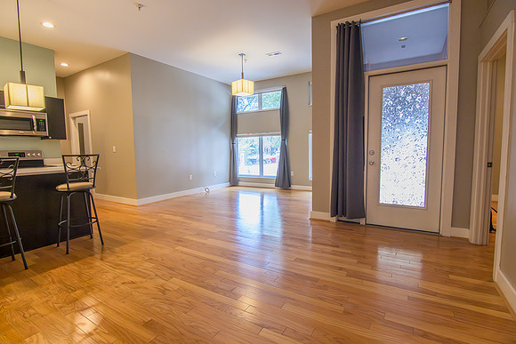 1150 Vine St--31