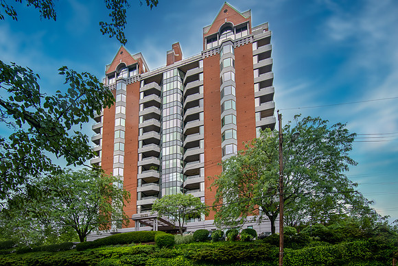 2121 Alpine-