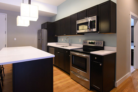 1150 Vine St--16