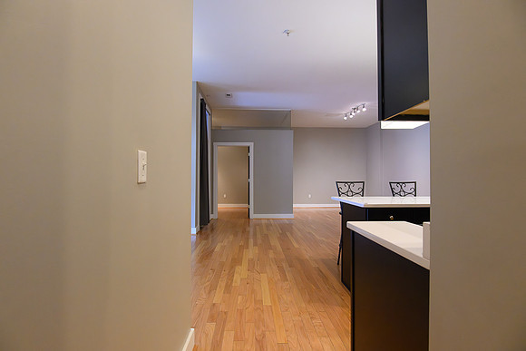 1150 Vine St--30