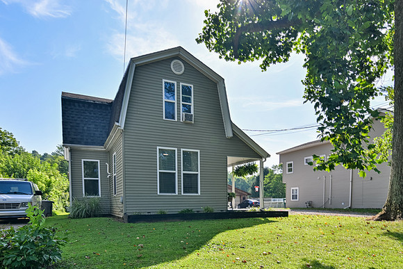 770 Washington-9227